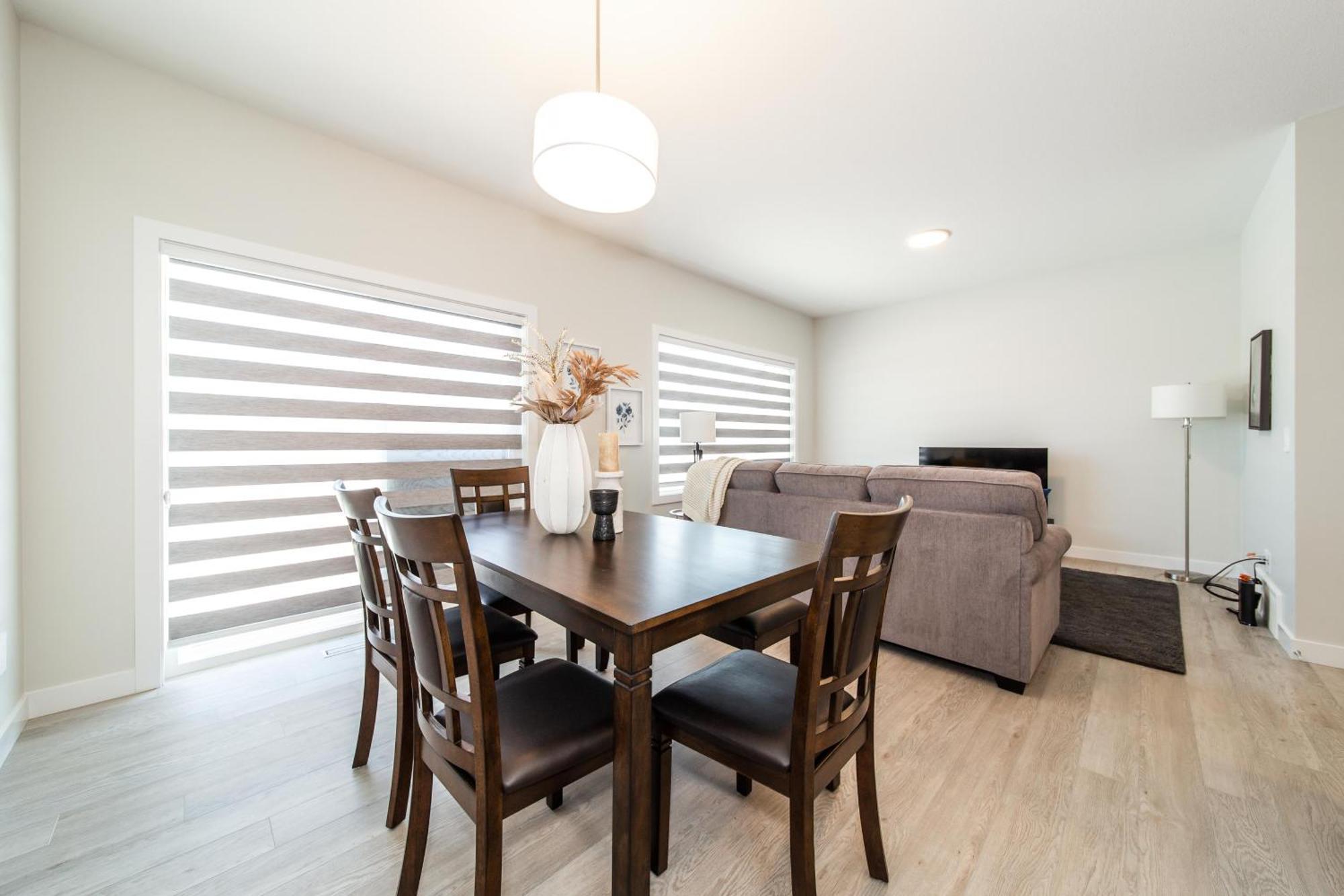 Beautiful Elegant Sleeps 10 *